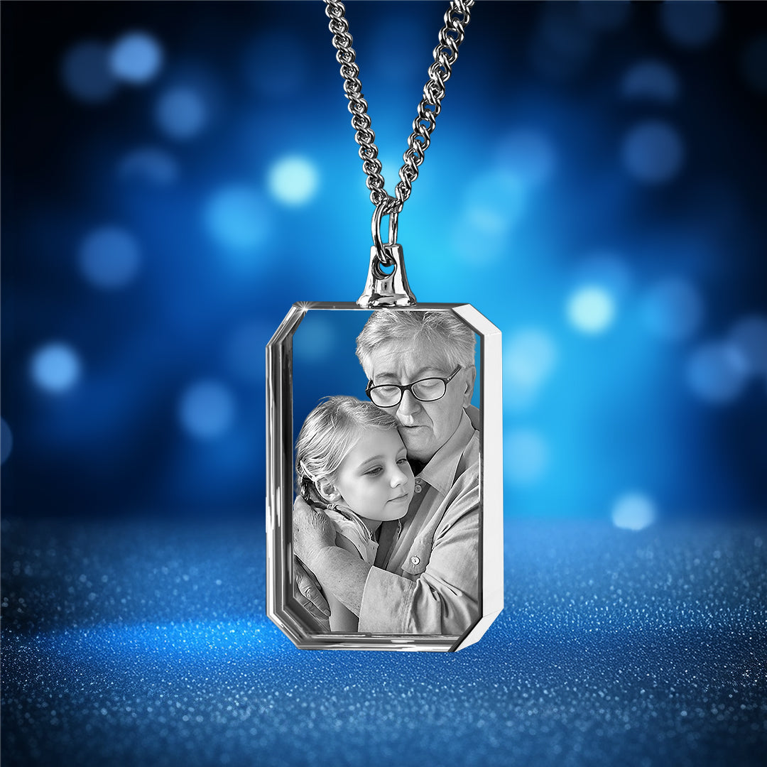 Heritage Series Square-Shaped 3D Crystal Necklace