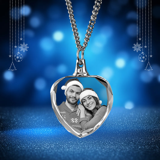 Christmas Day Heart-Shaped 3D Crystal Necklace