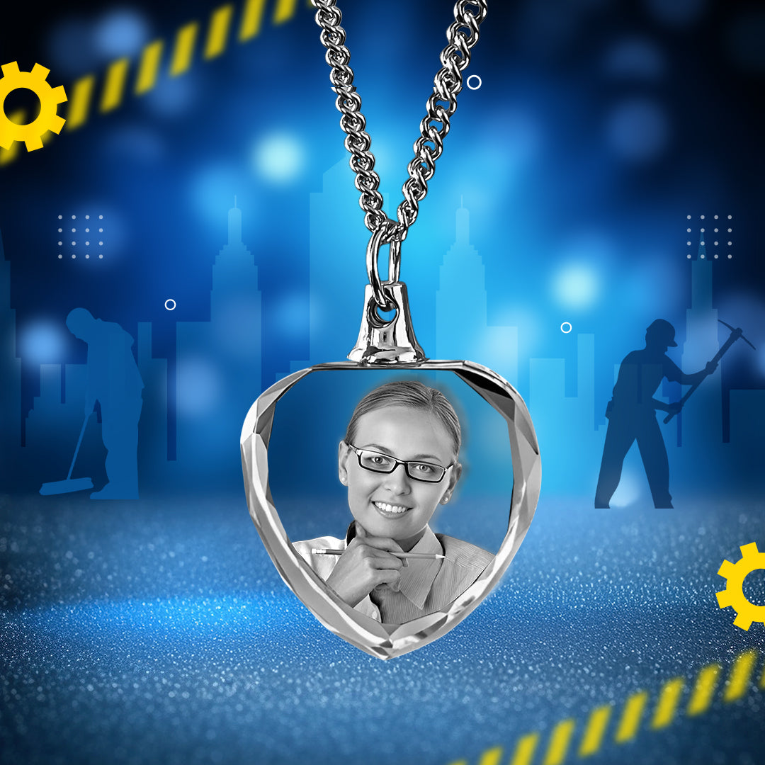 Labour Day Heart-Shaped 3D Crystal Necklace